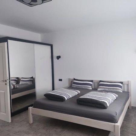 Ferienwohnung Am Kapellplatz Altotting Ngoại thất bức ảnh