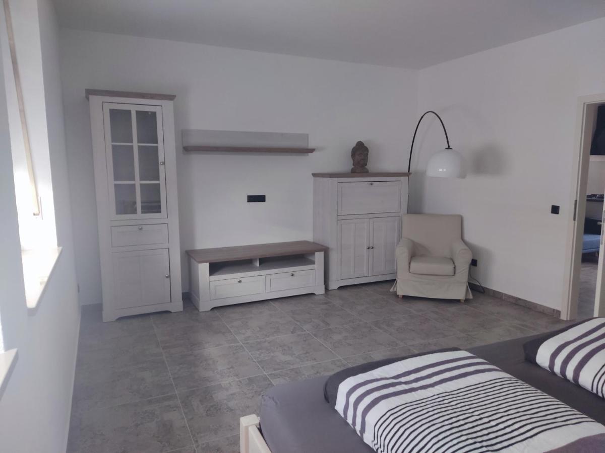 Ferienwohnung Am Kapellplatz Altotting Ngoại thất bức ảnh